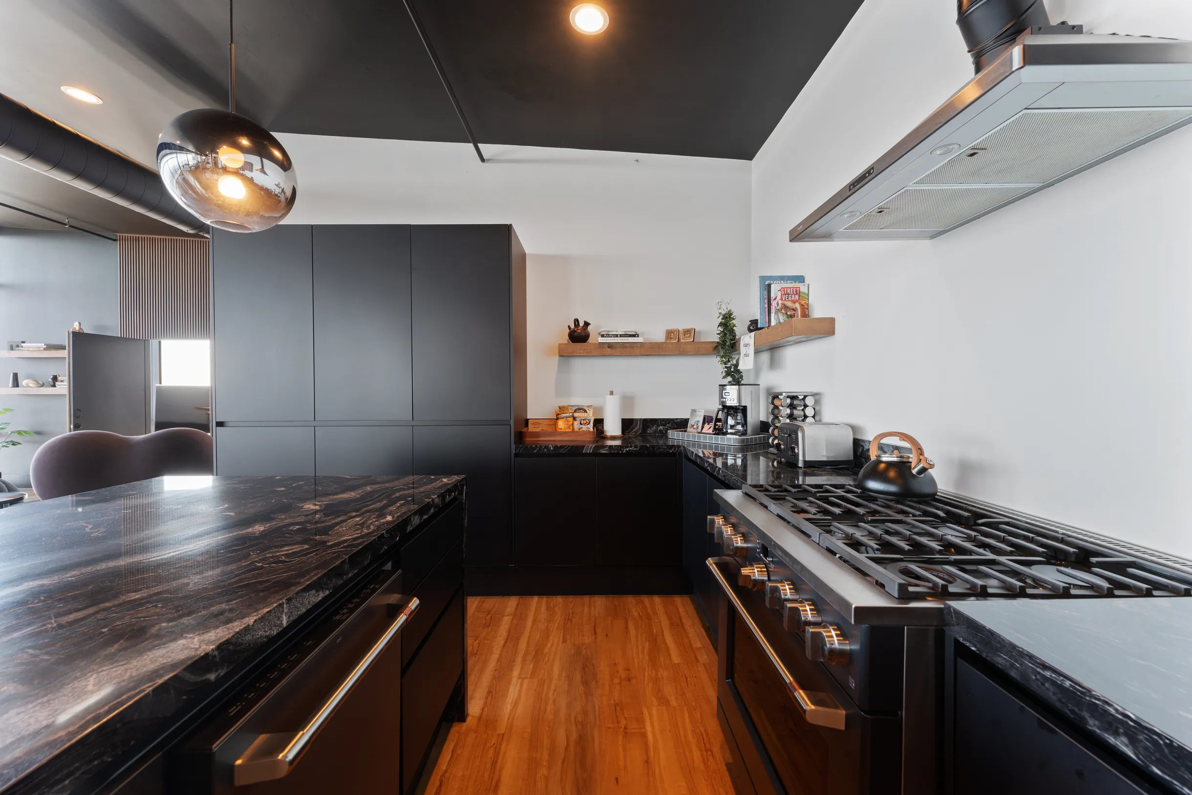 Dream House Hideaway and Hot Tub with Amazing View #56