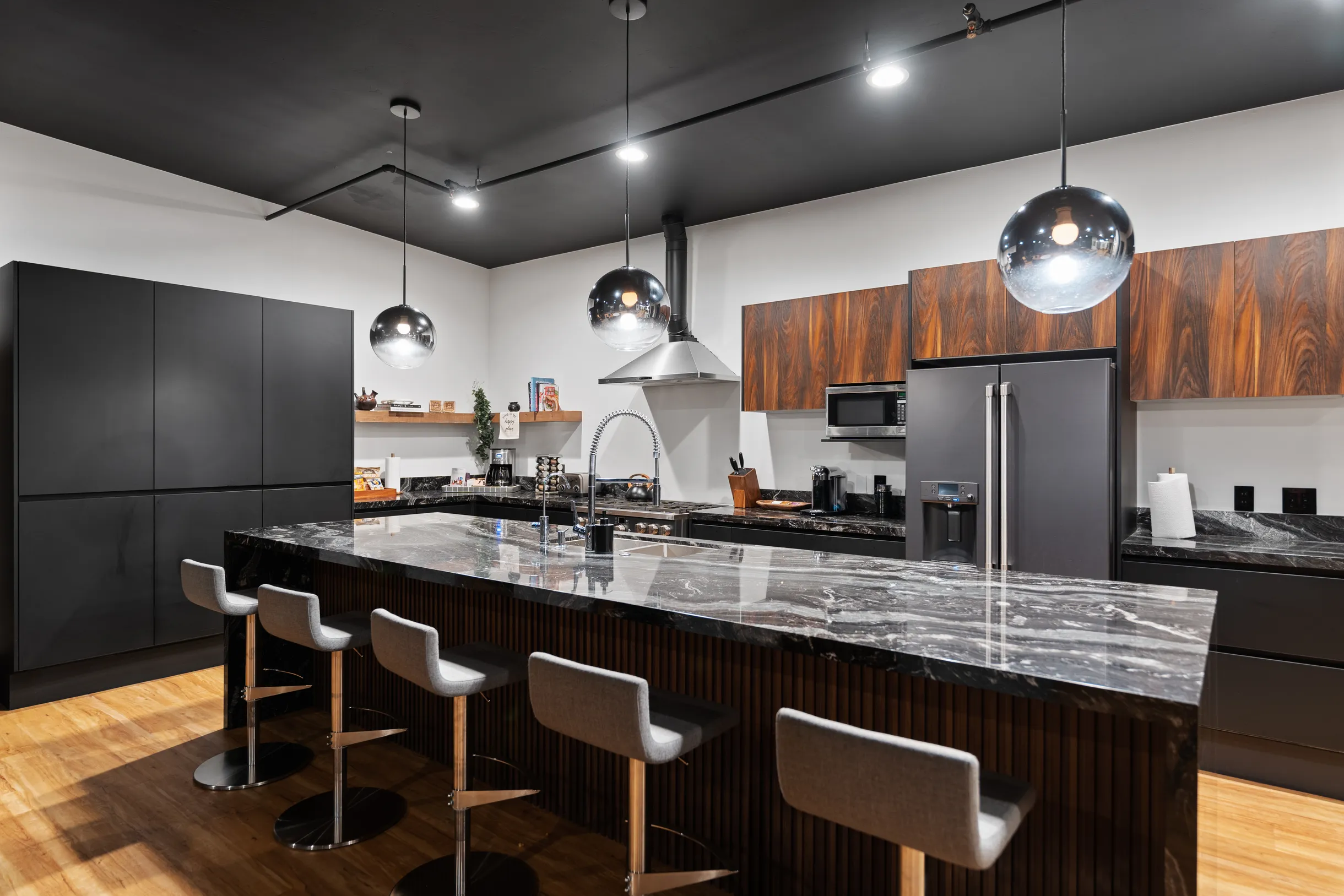 Dream House Hideaway and Hot Tub with Amazing View #21