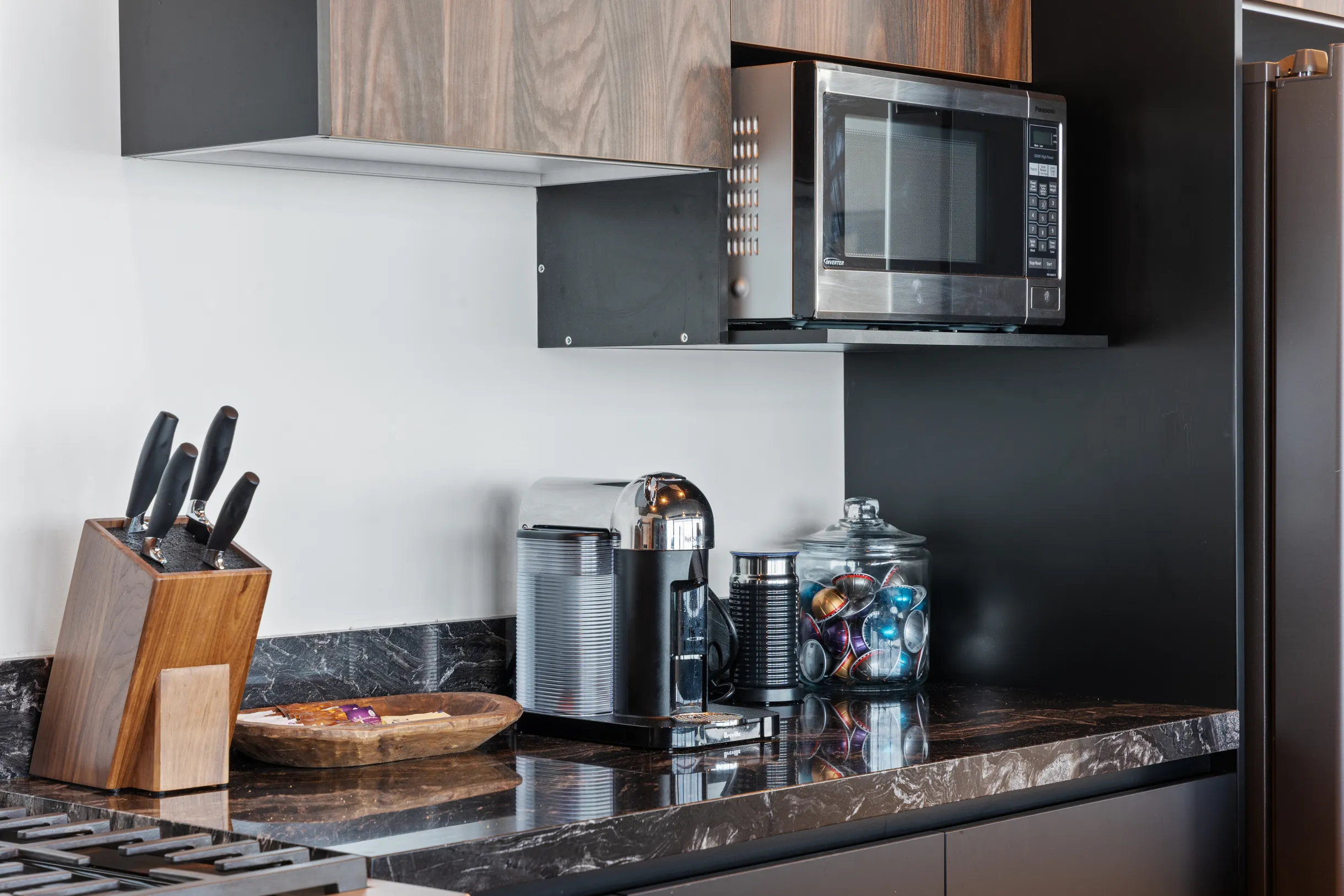 Dream House Hideaway and Hot Tub with Amazing View #73