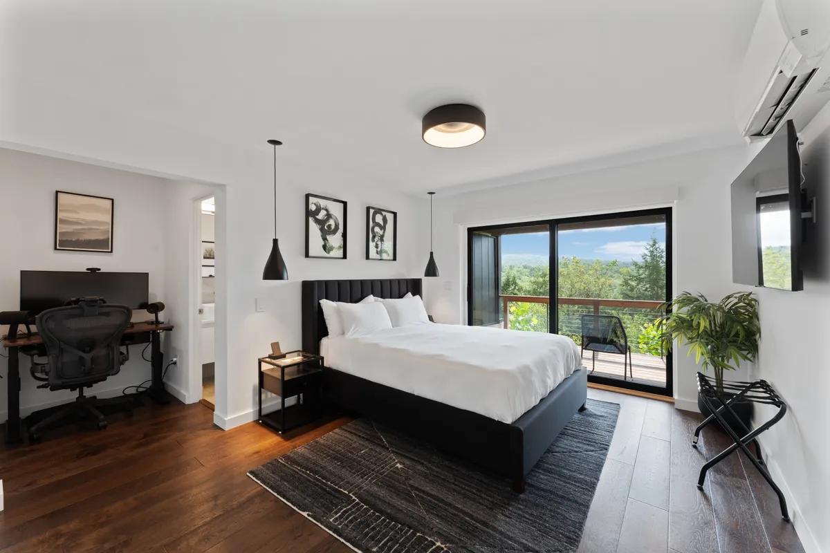 Bedroom 3 image