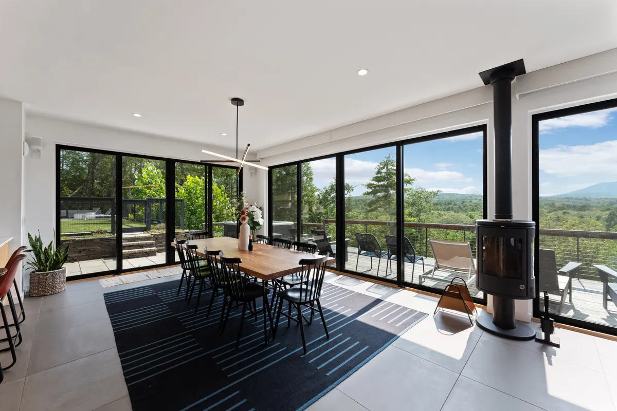 Wander Hudson Valley