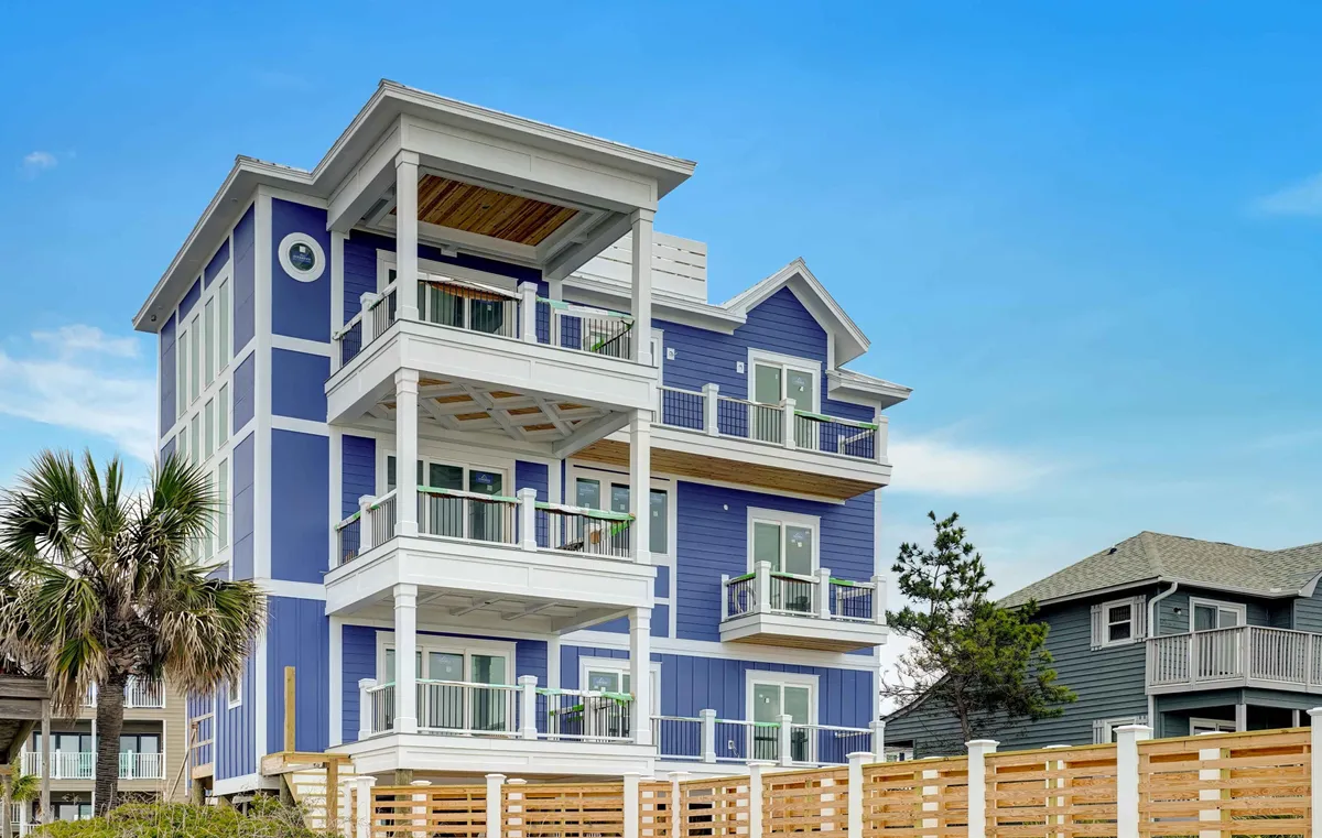 4-Day Vacation Rental Itinerary: Wander Surfside Beach