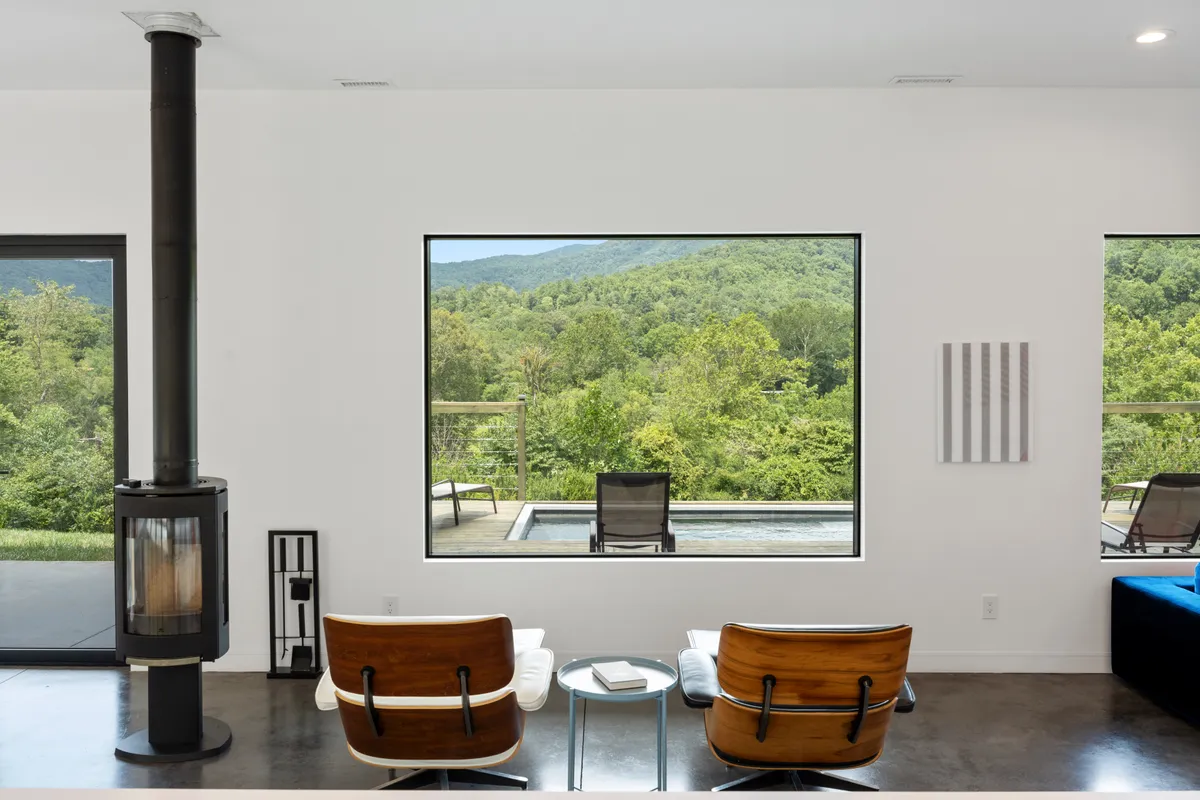 Living room - Image 7