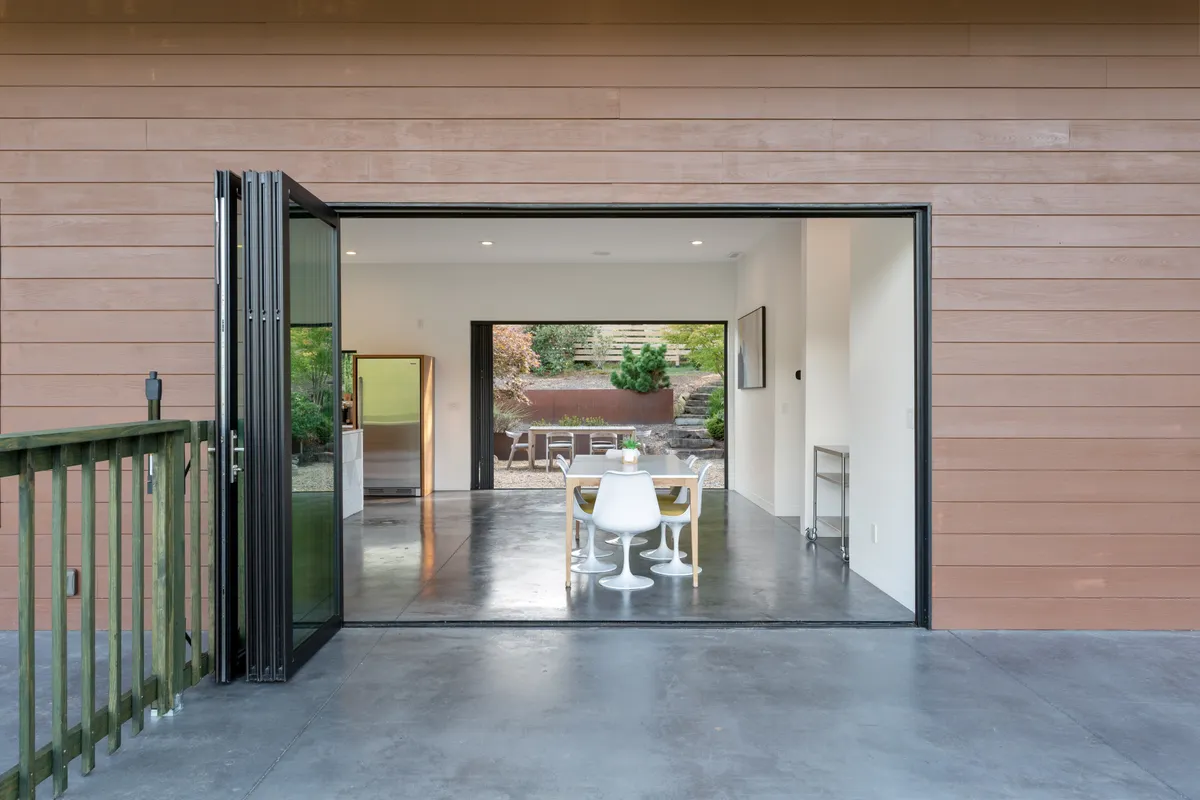 Dining Room - Image 7