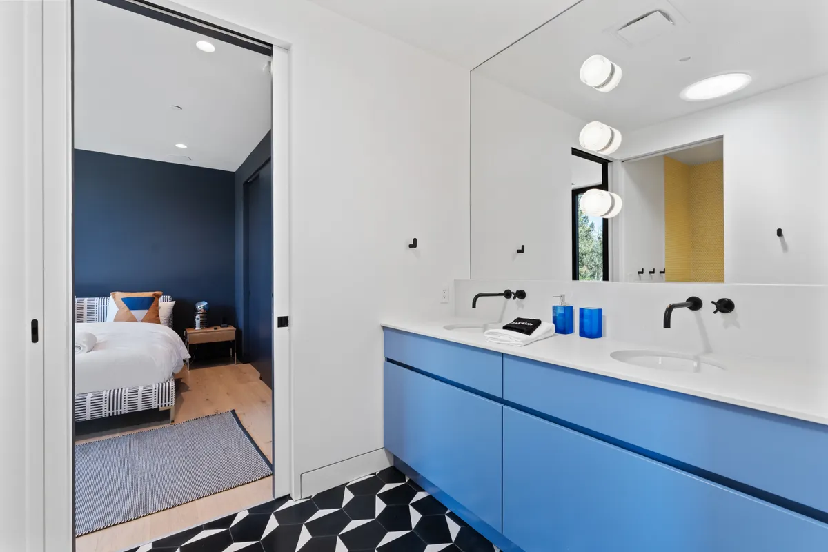 Wander Calistoga Valley