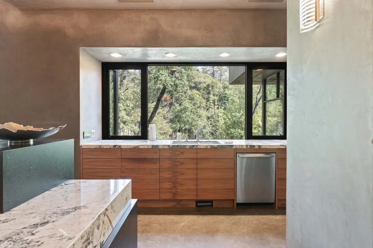 Kitchen 1 - Image 10