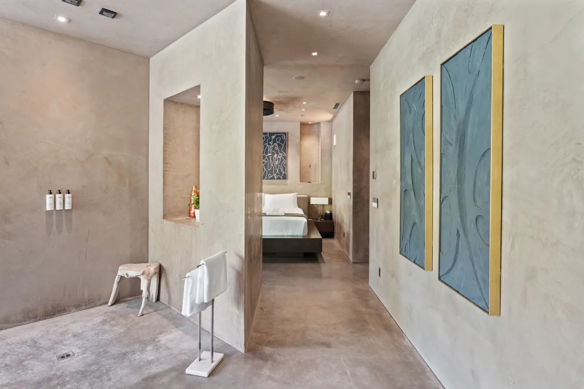 Ensuite Bathroom 1 - Image 6