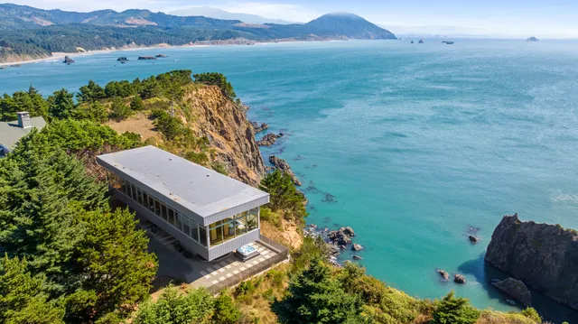 Wander Orford Cliffs