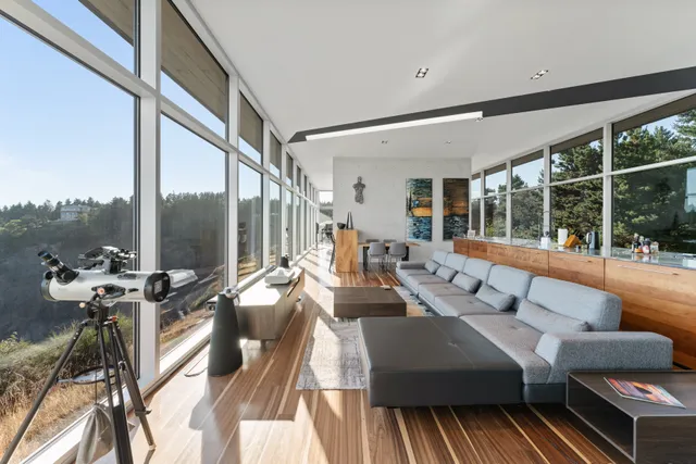 Wander Orford Cliffs