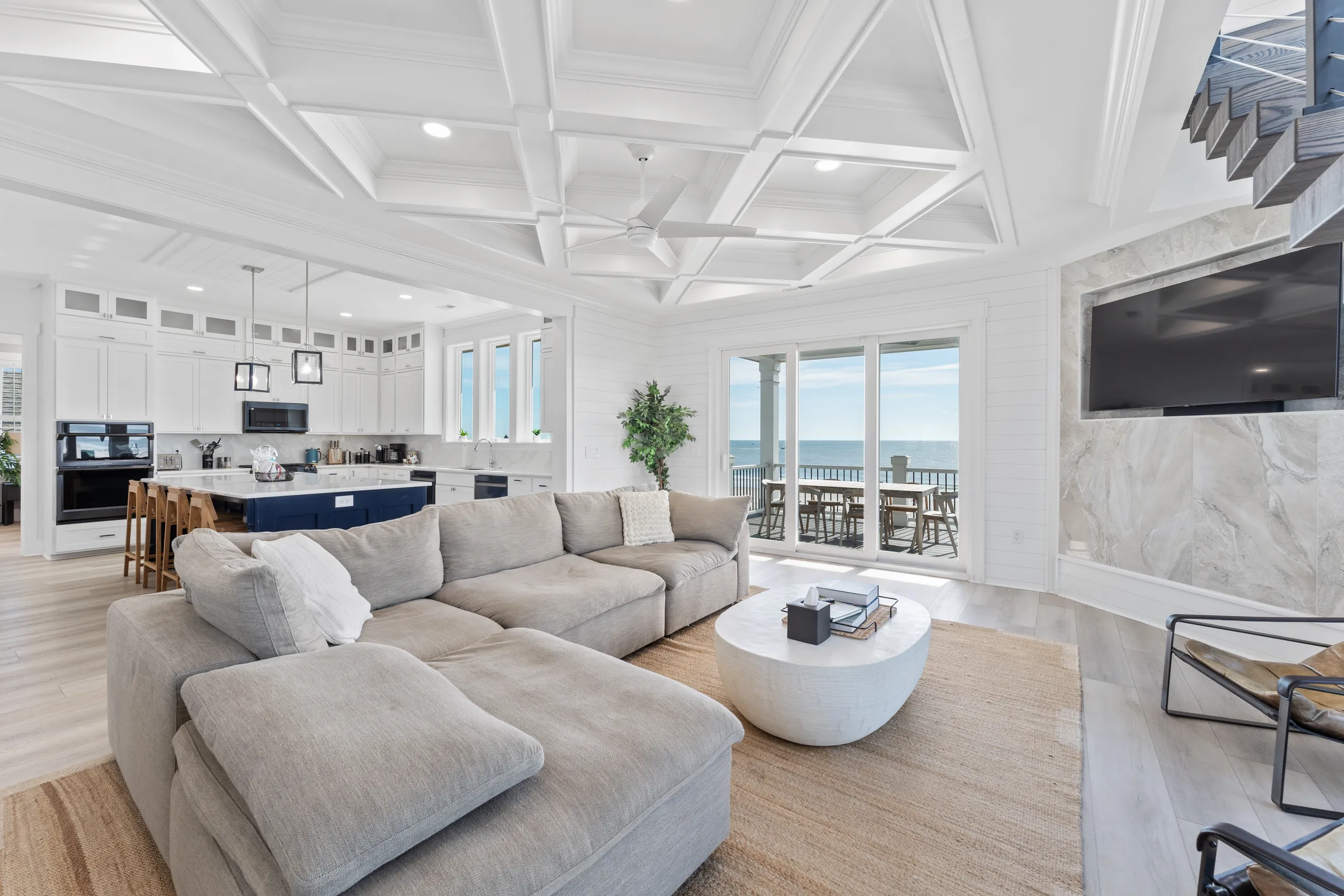 Wander Surfside Beach #101