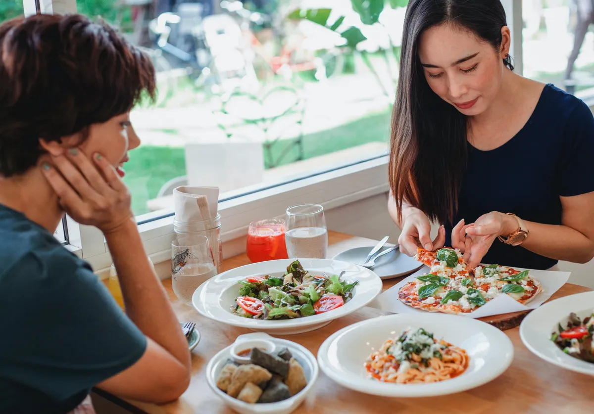 Top 5 Casual Restaurants Near Wander Stowe Woods