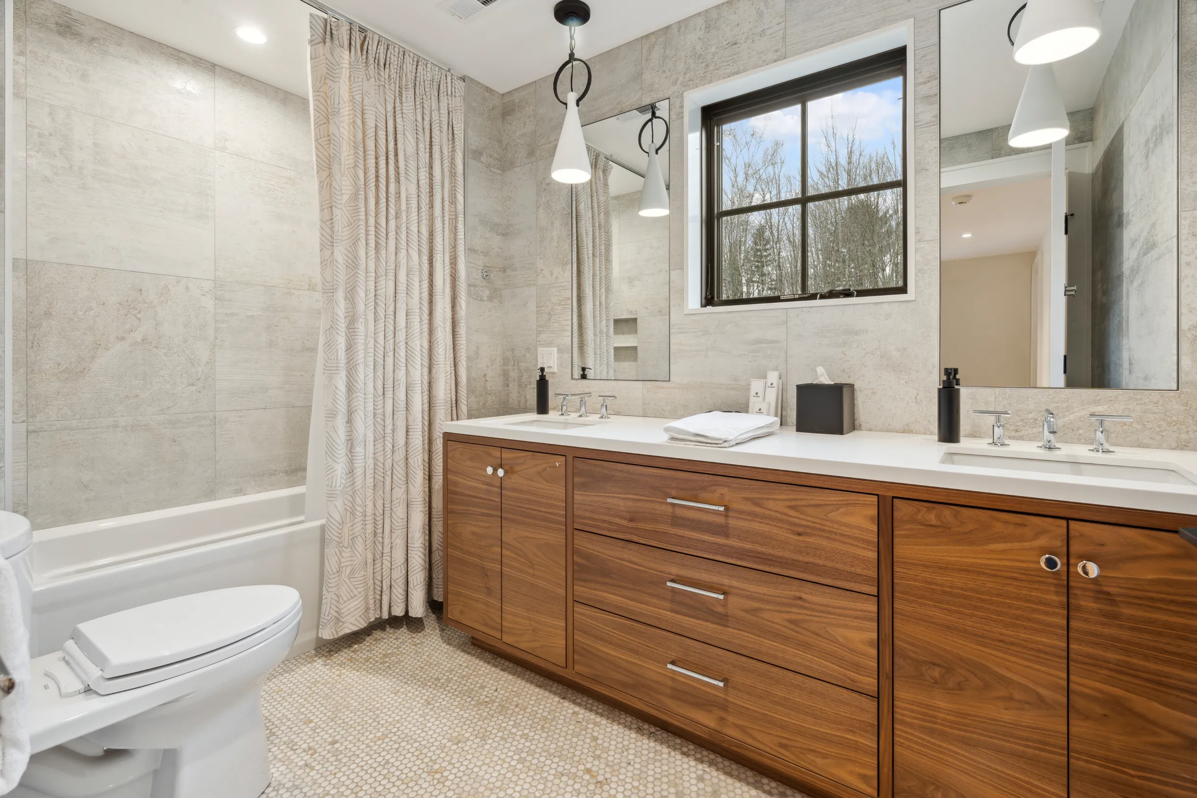 Wander Stowe Woods #14