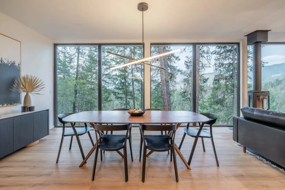 Wander Leavenworth River