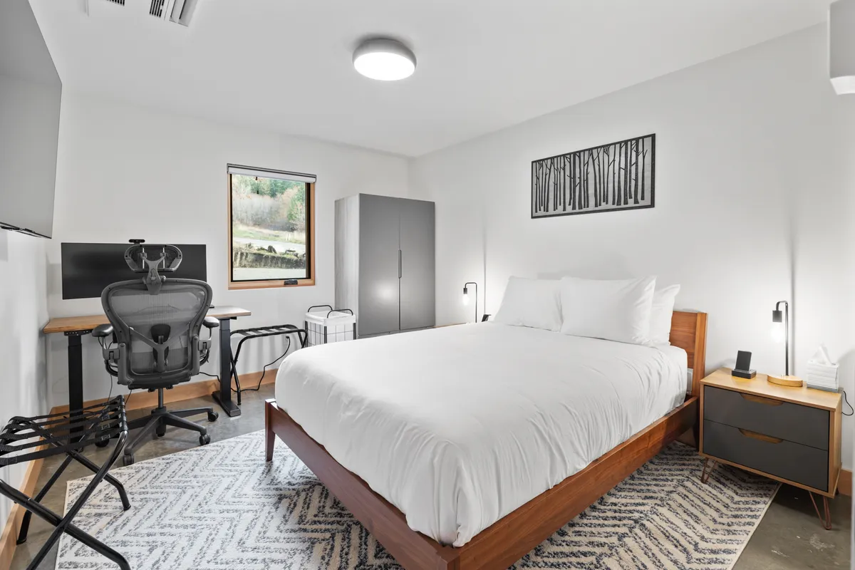 Bedroom 3 image