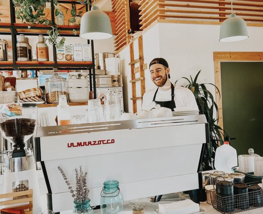 Top 3 Breakfast Spots Near Wander Leavenworth Peaks
