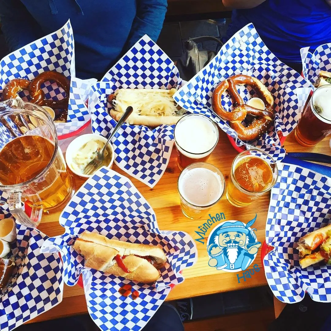 Top 5 Restaurants Near Wander Leavenworth Peaks