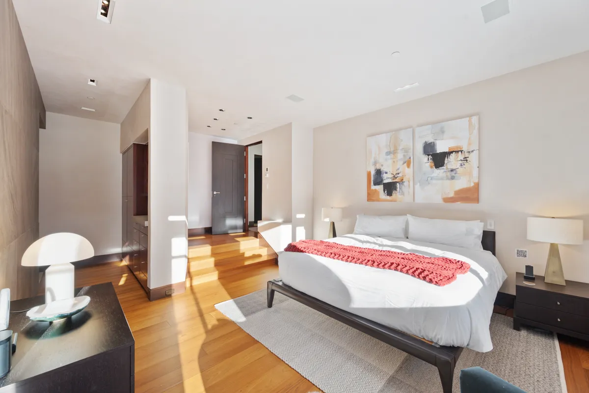 Bedroom 3 image