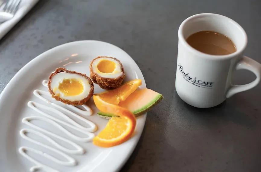 Top 3 Cafes Near Wander Yellowstone Valley