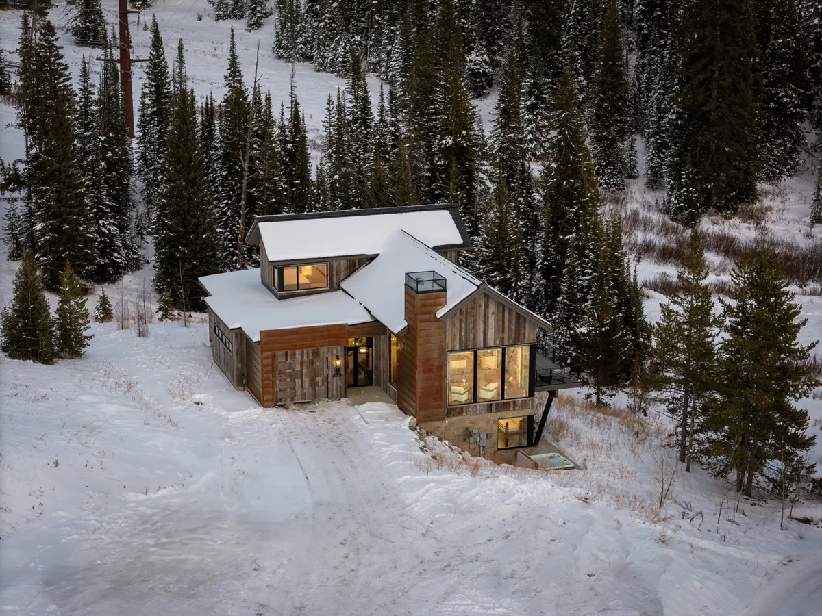 Wander Big Sky Basin property photo 3