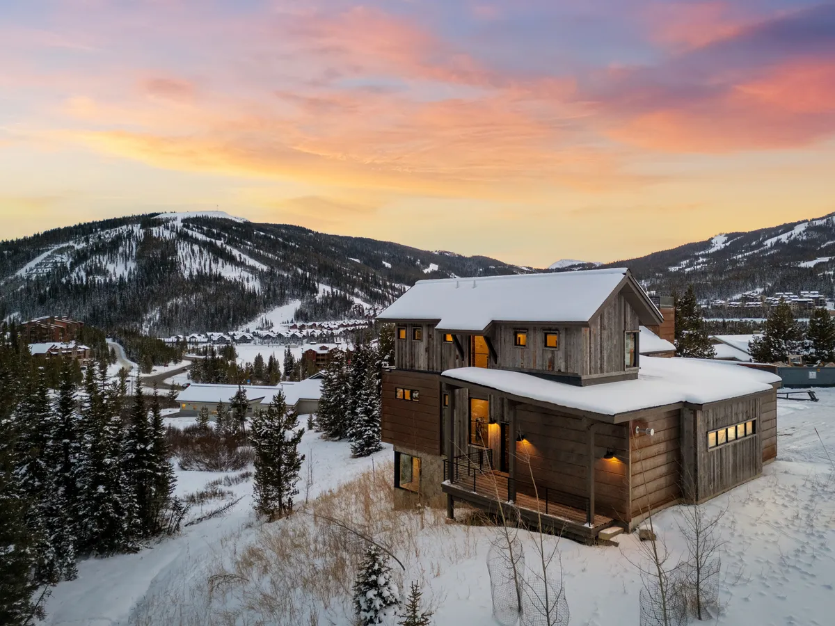 Wander Big Sky Basin