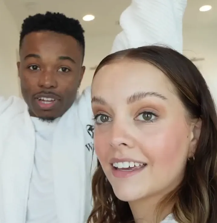Josh & Sav on YouTube - Oct, 2023