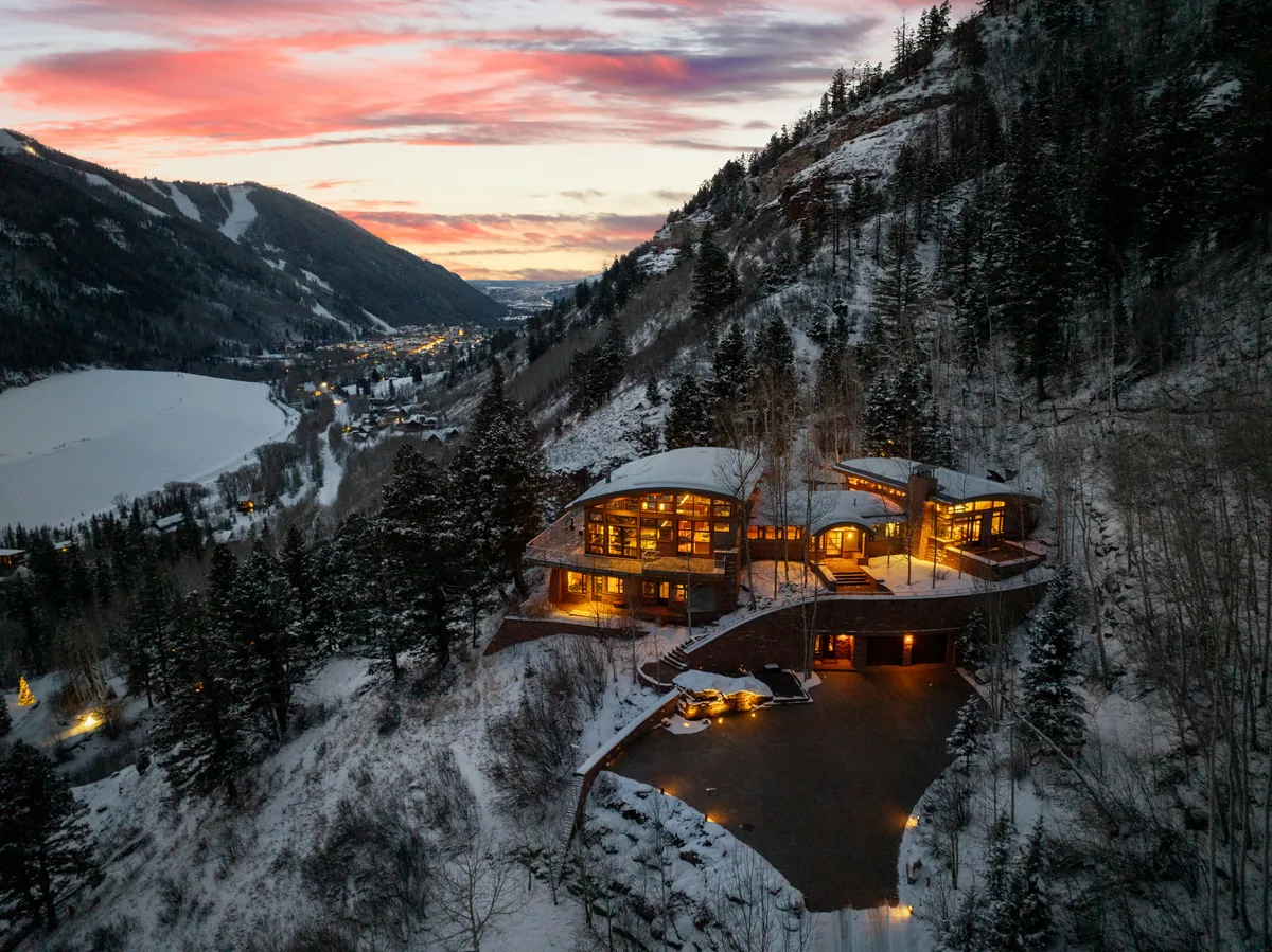 Wander Telluride Falls