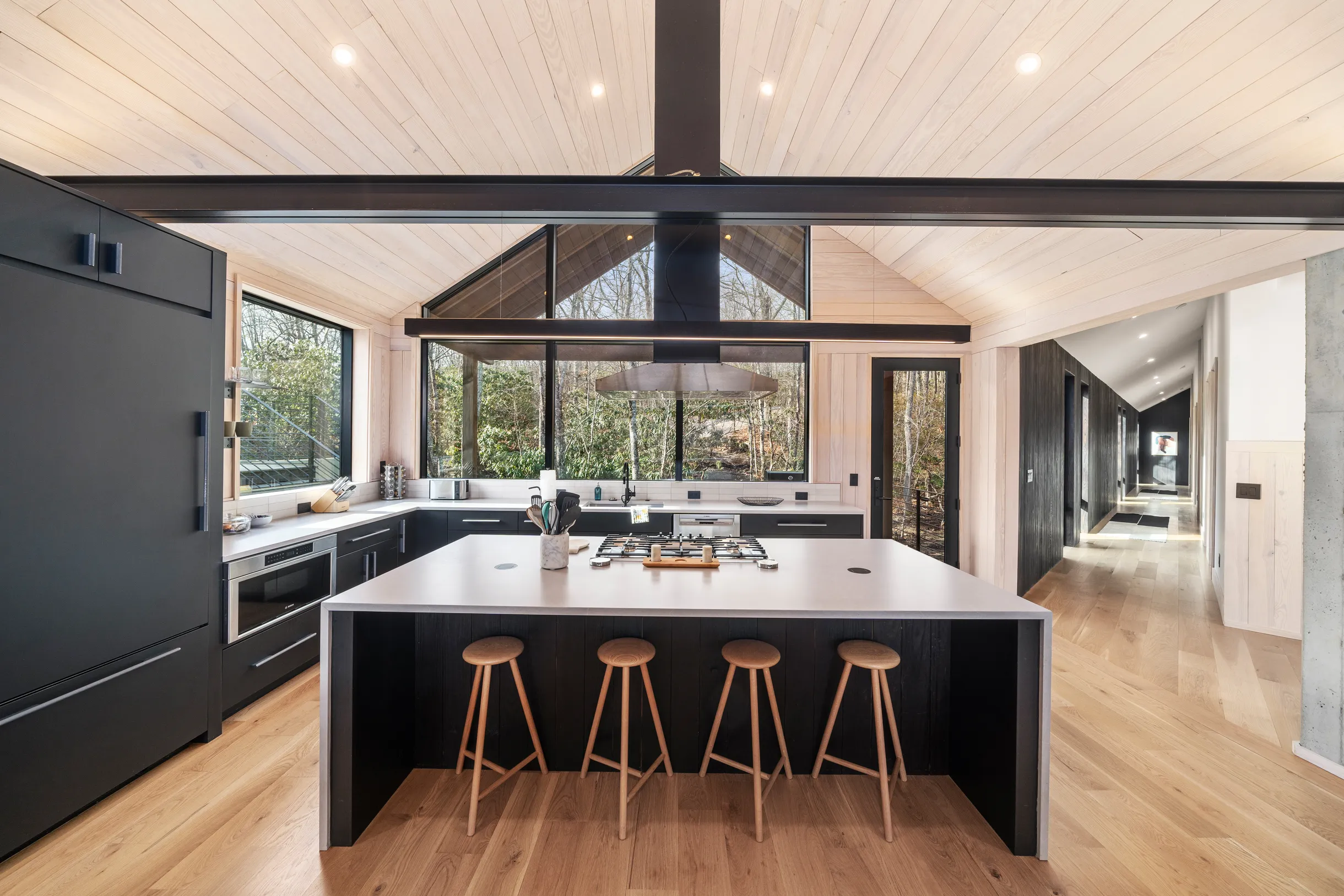 Wander Black Mountain #90