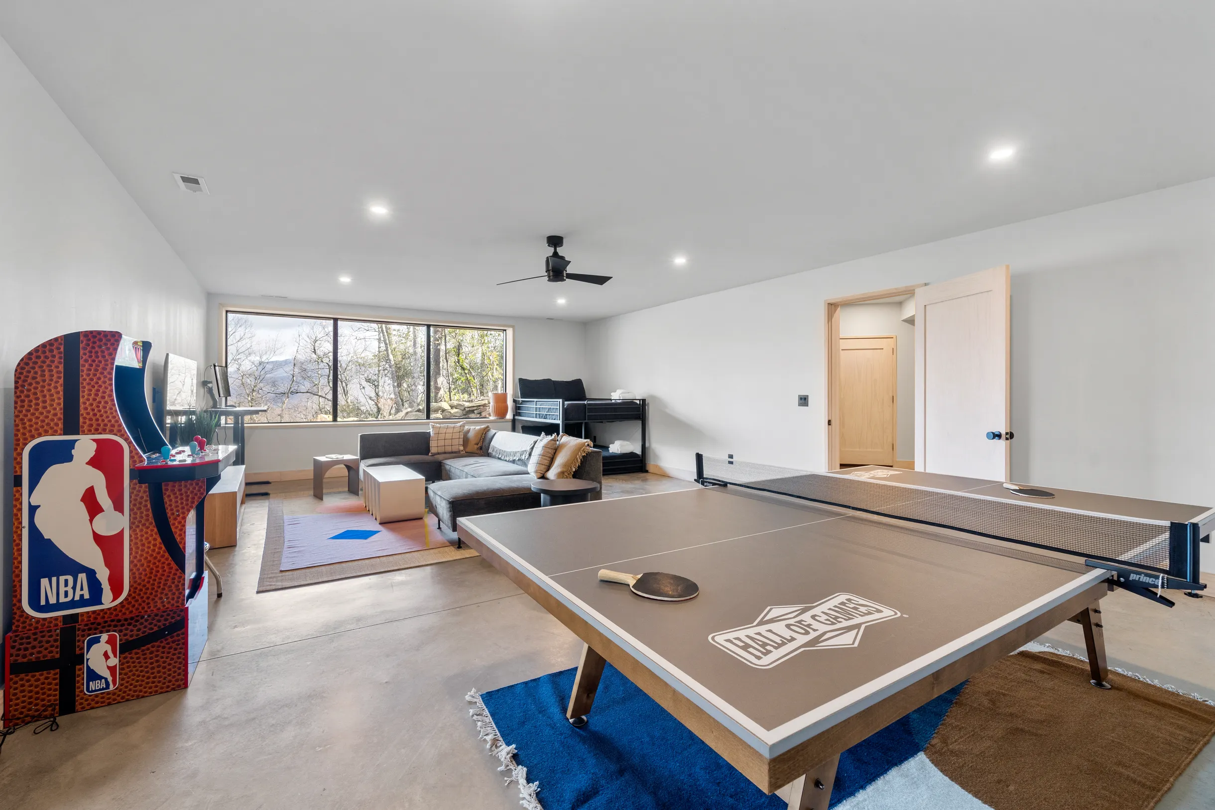 Wander Black Mountain #12