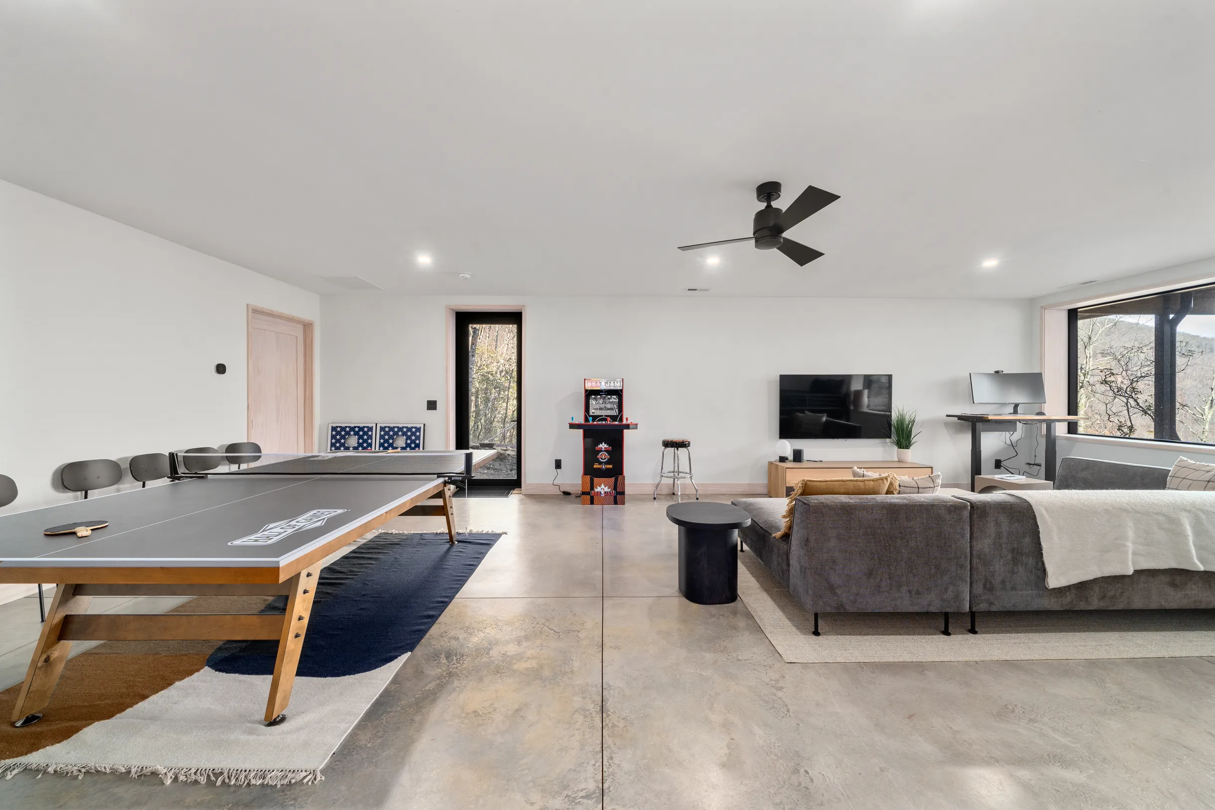 Wander Black Mountain #84