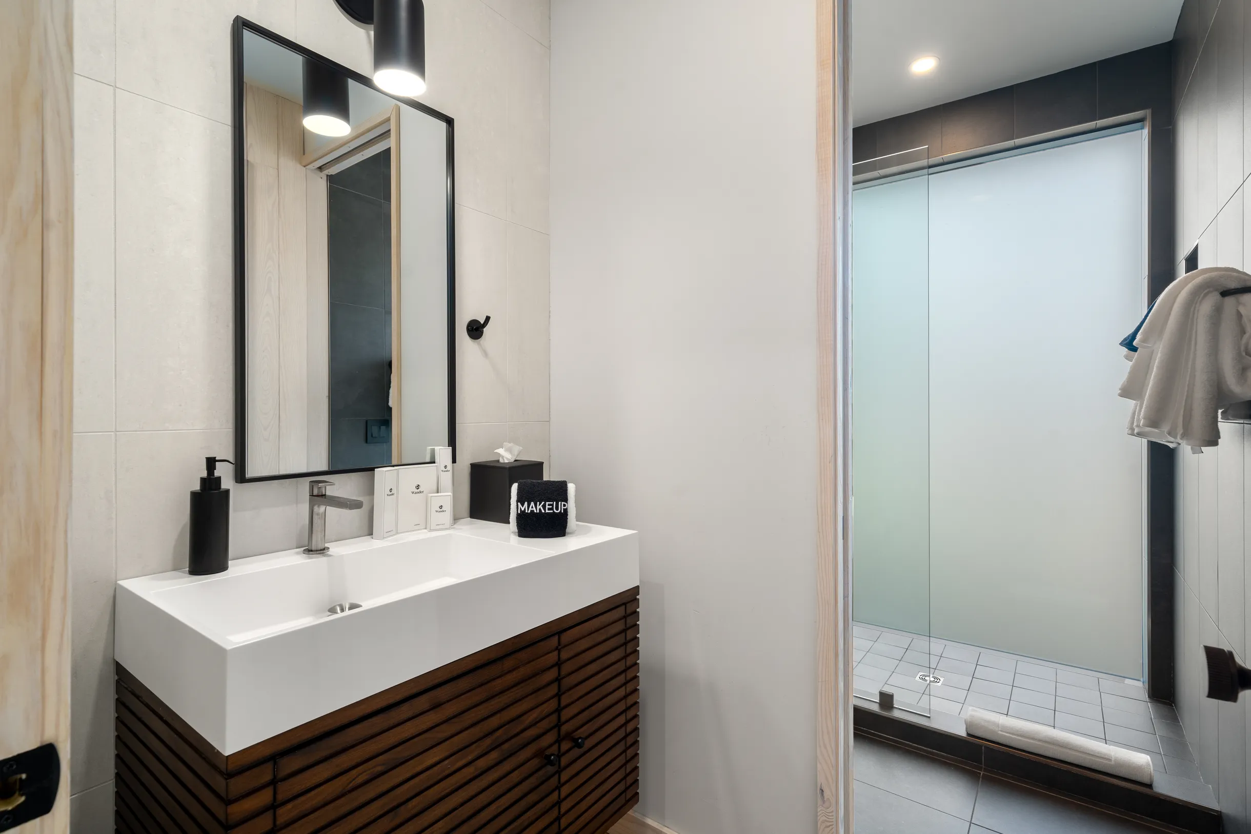 Wander Black Mountain #16