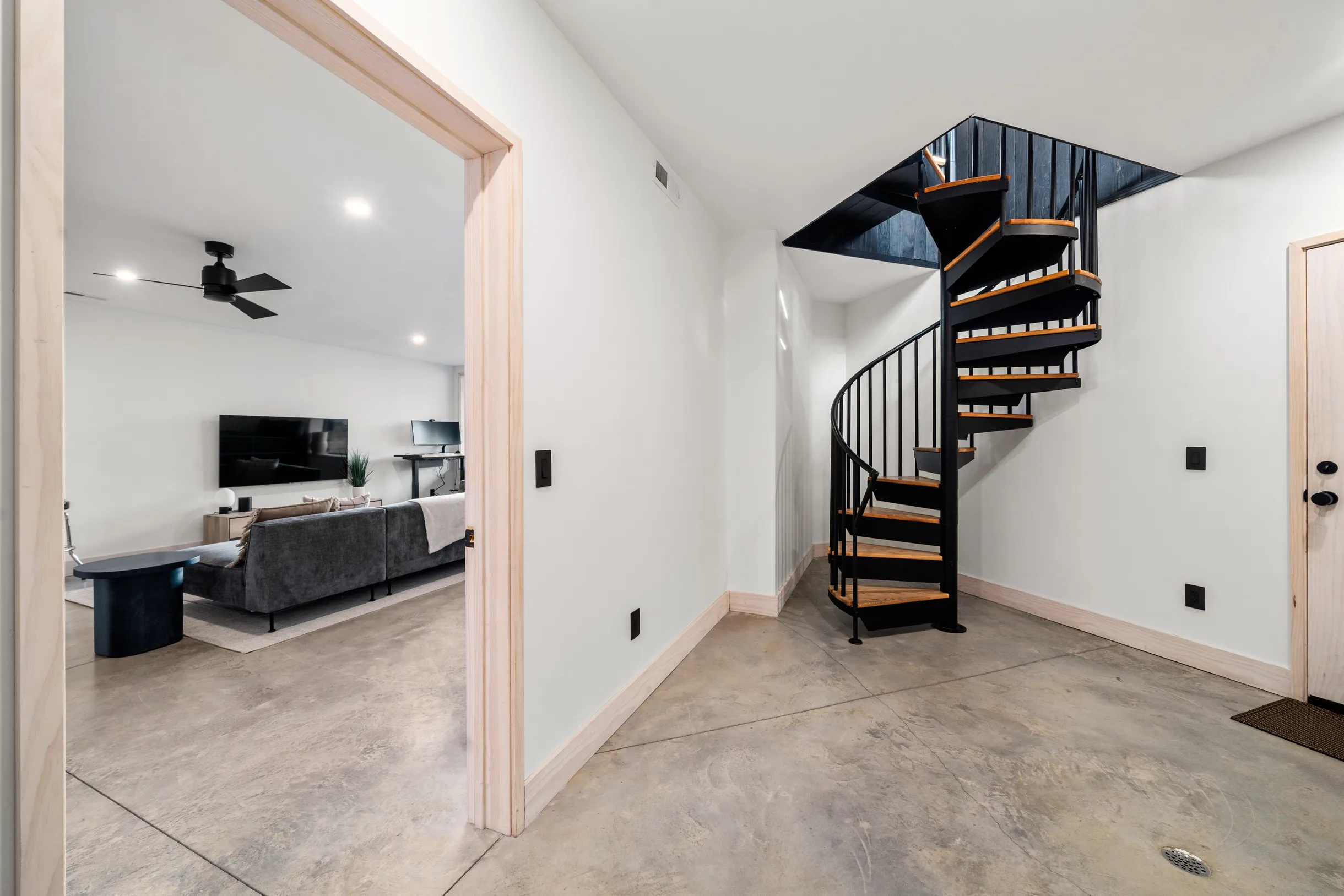 Wander Black Mountain #95