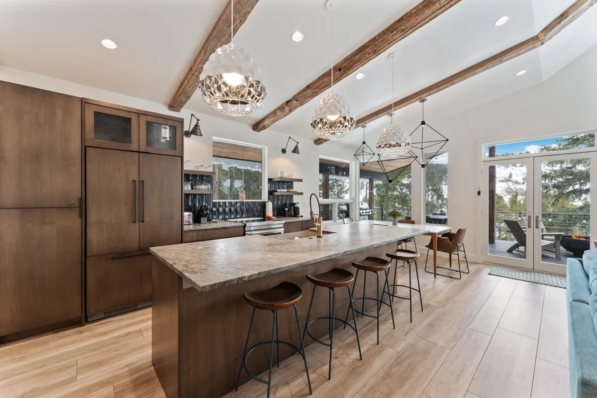 Kitchen - Image 1