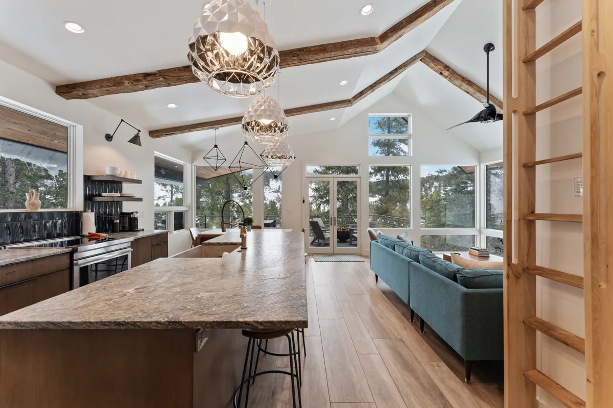 Kitchen - Image 4