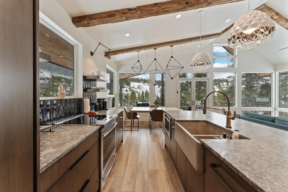 Kitchen - Image 5
