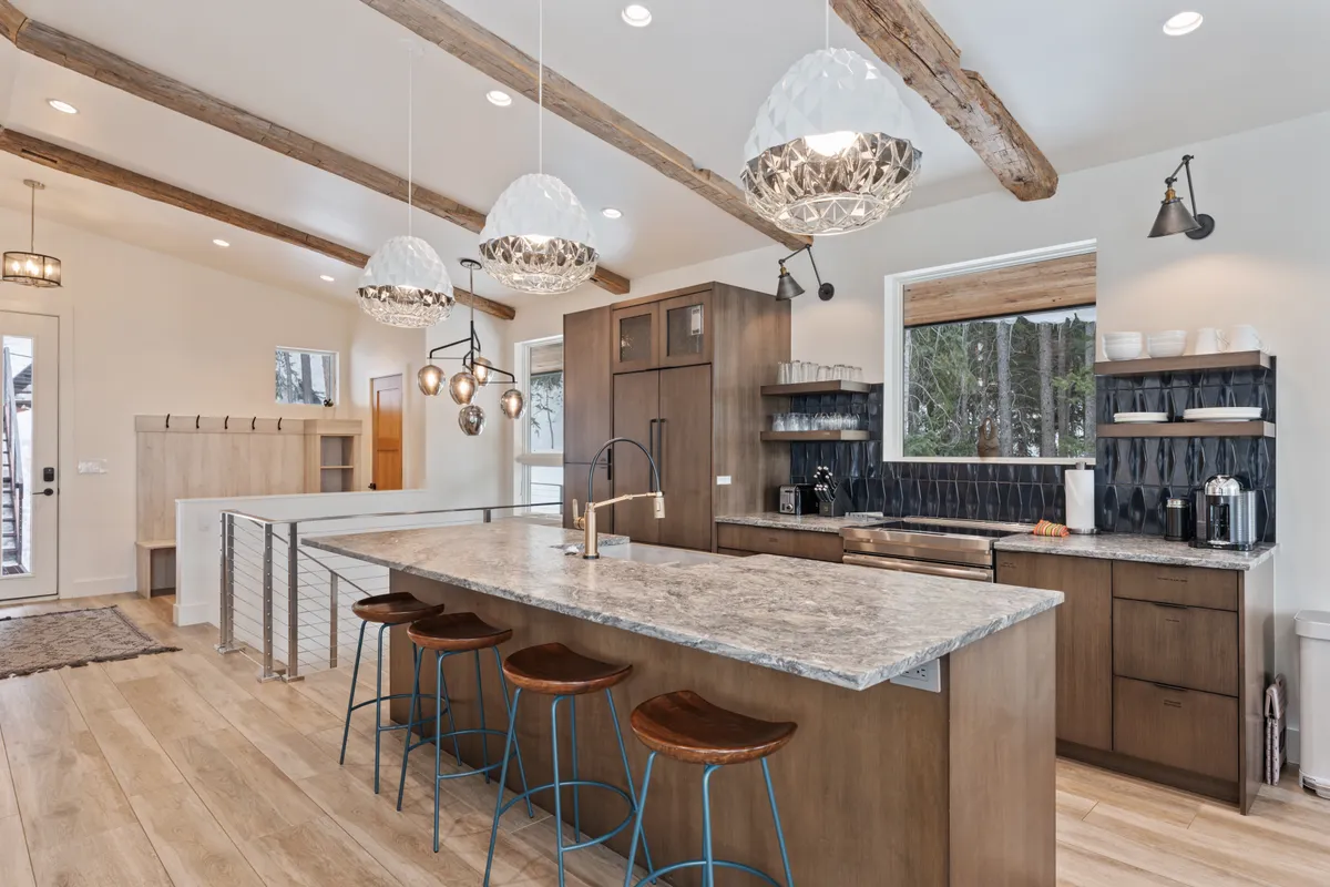 Kitchen - Image 3