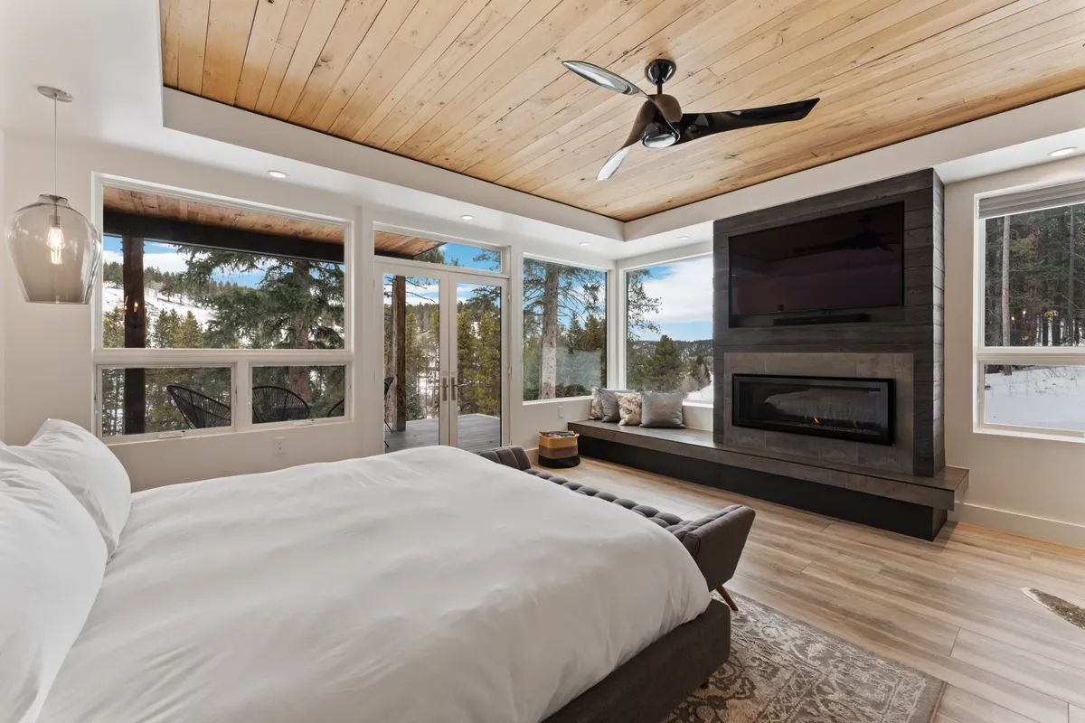 Bedroom 1 - Image 6
