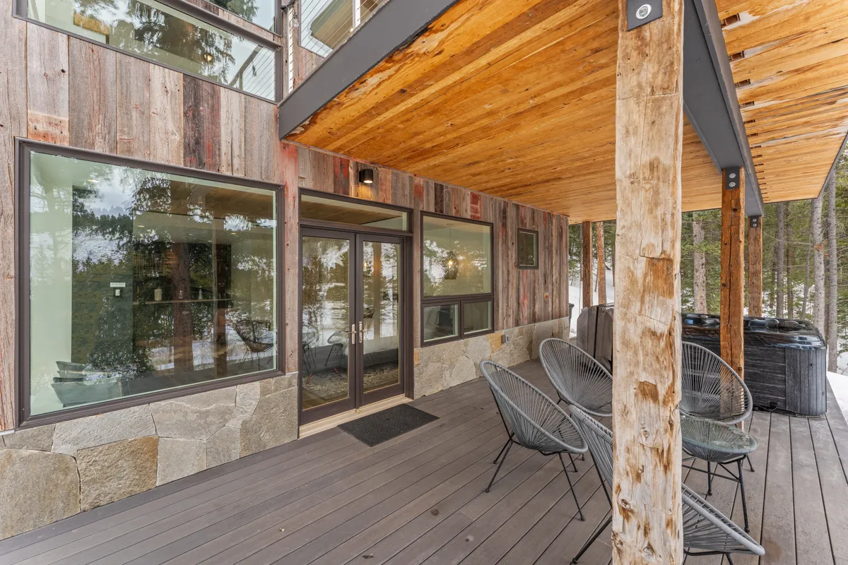 Patio 2 - Image 9