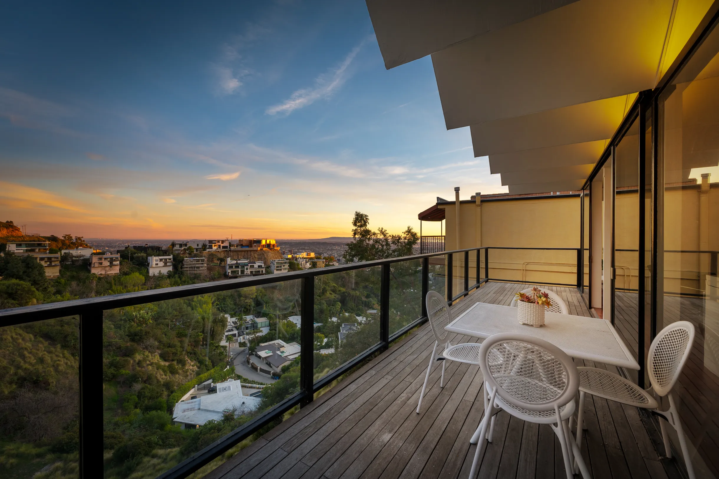 Wander Hollywood Hills #15