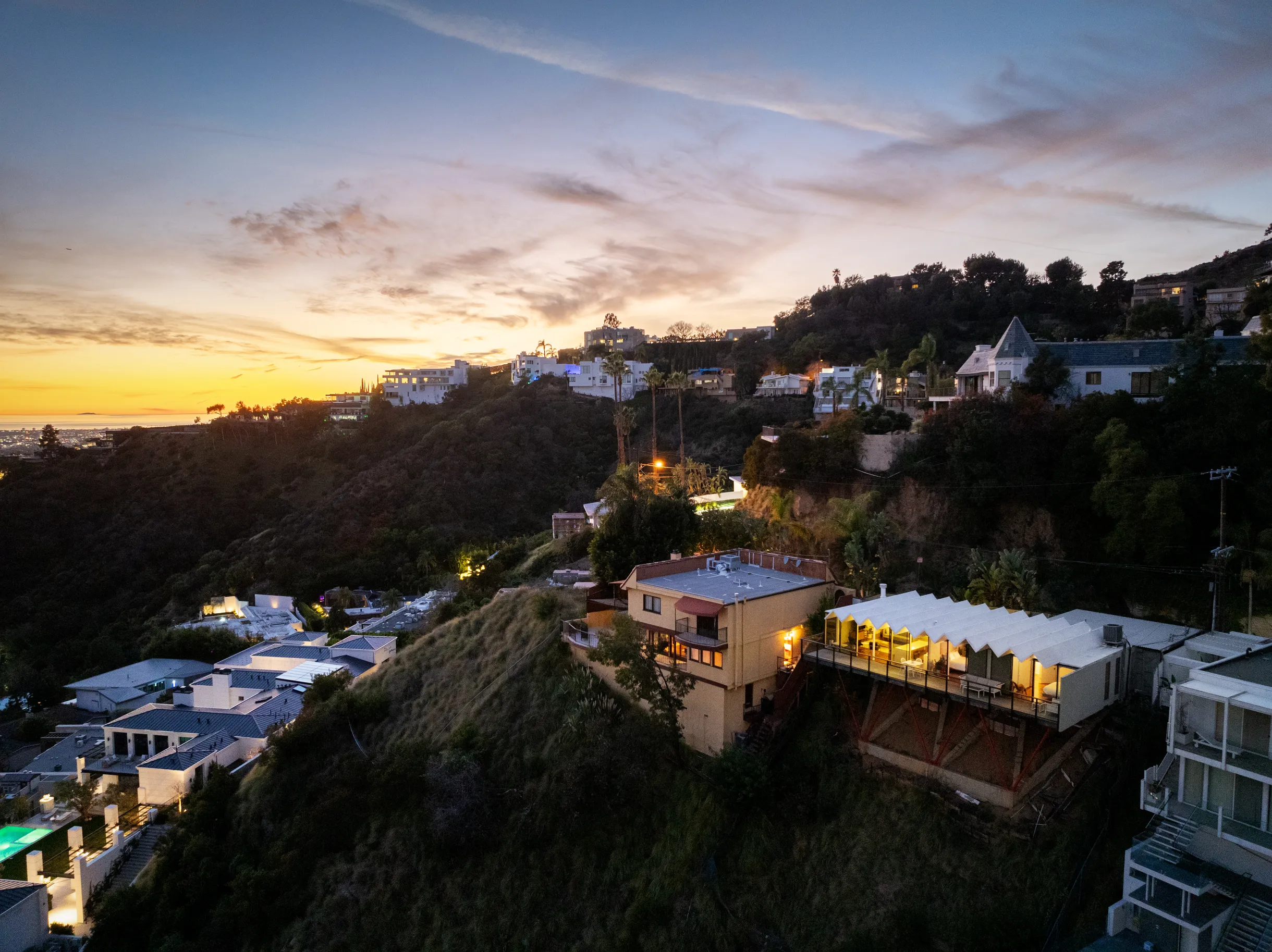 Wander Hollywood Hills #57