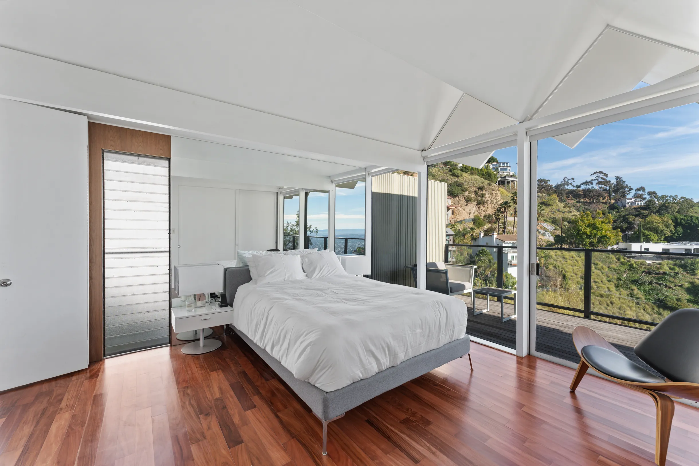 Wander Hollywood Hills #18