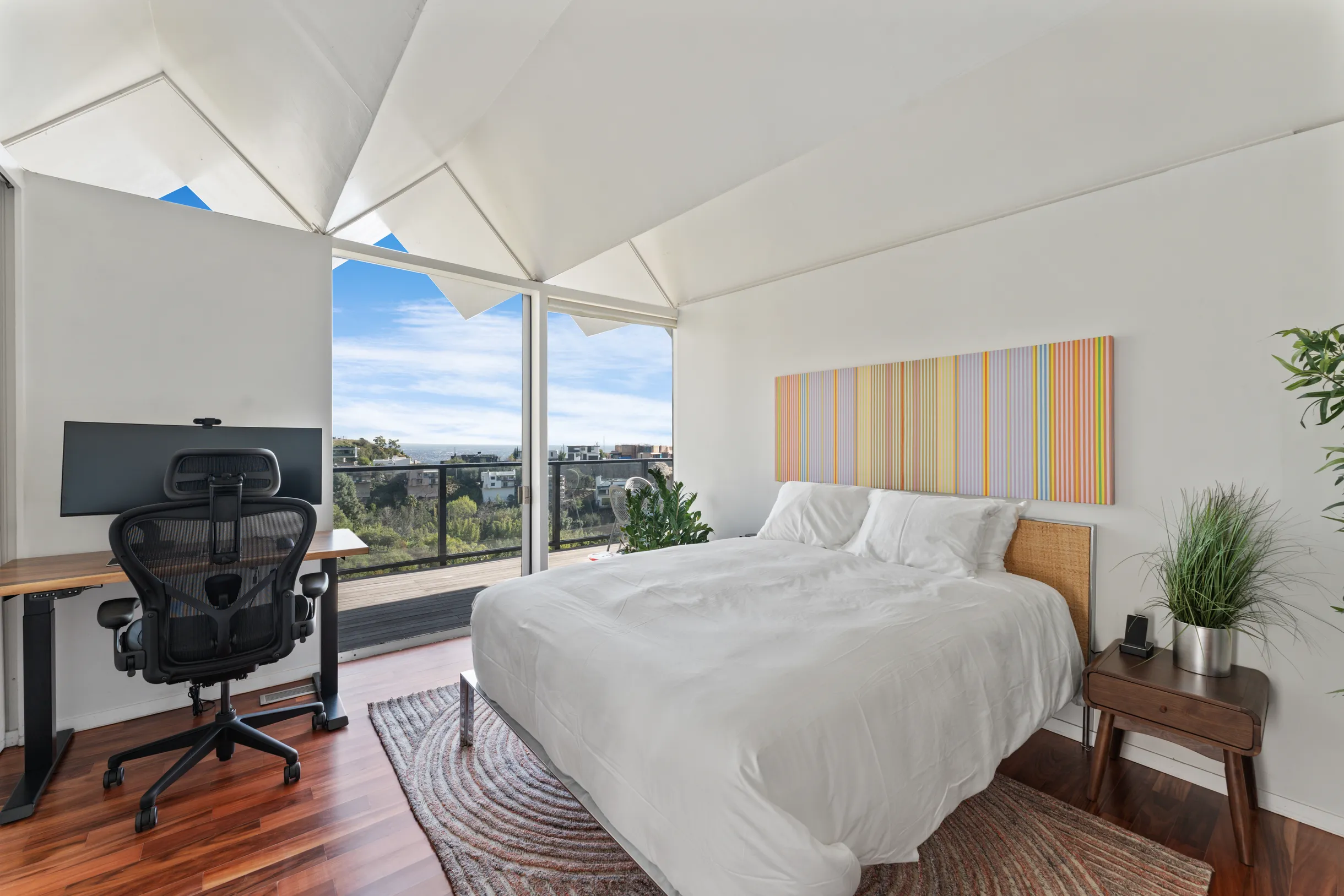 Wander Hollywood Hills #19