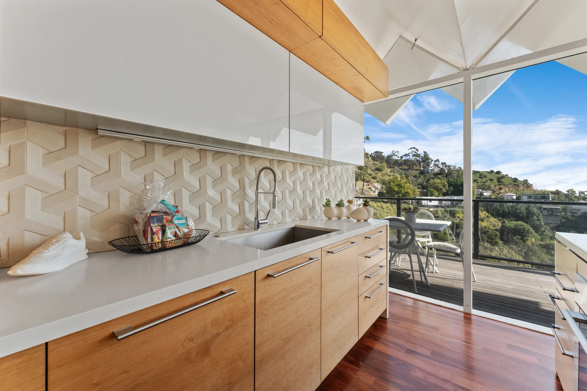 Wander Hollywood Hills #58