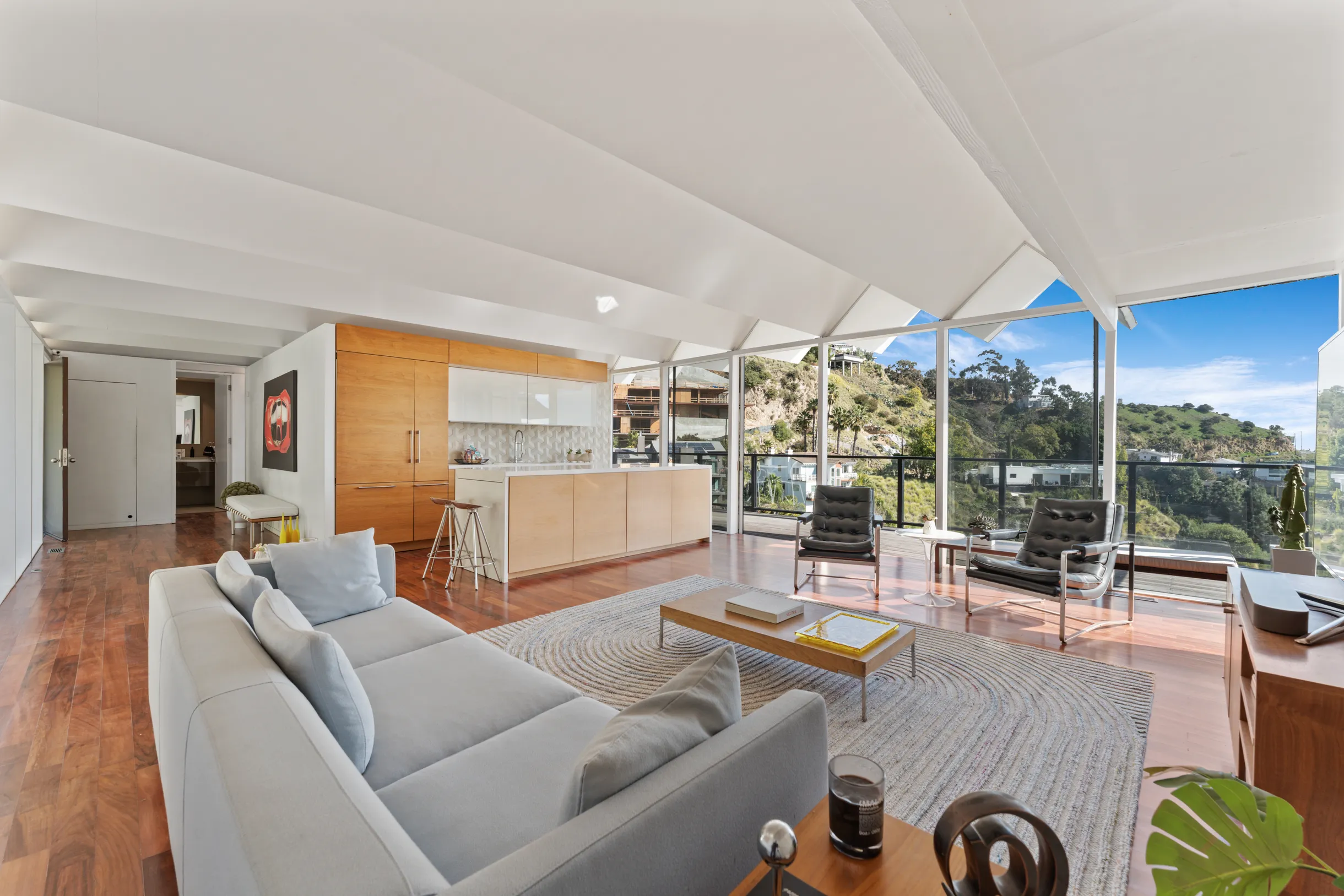 Wander Hollywood Hills #55