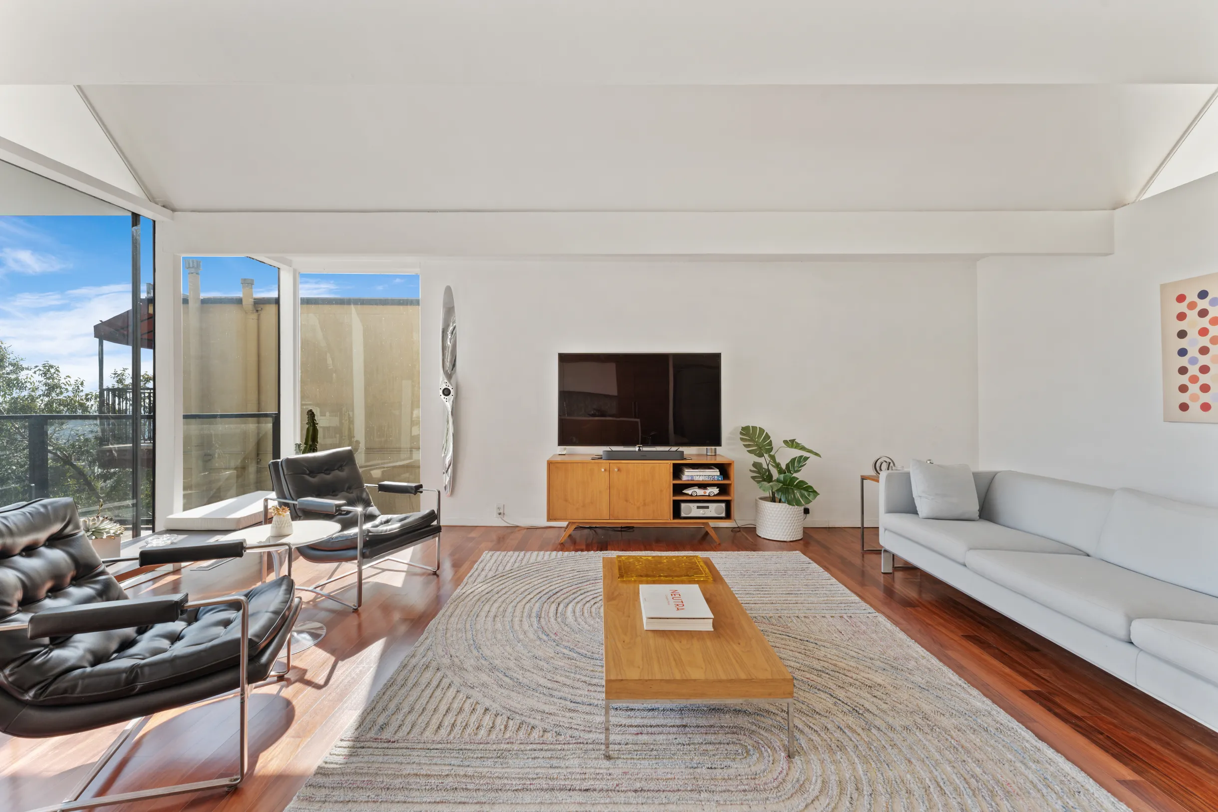 Wander Hollywood Hills #51