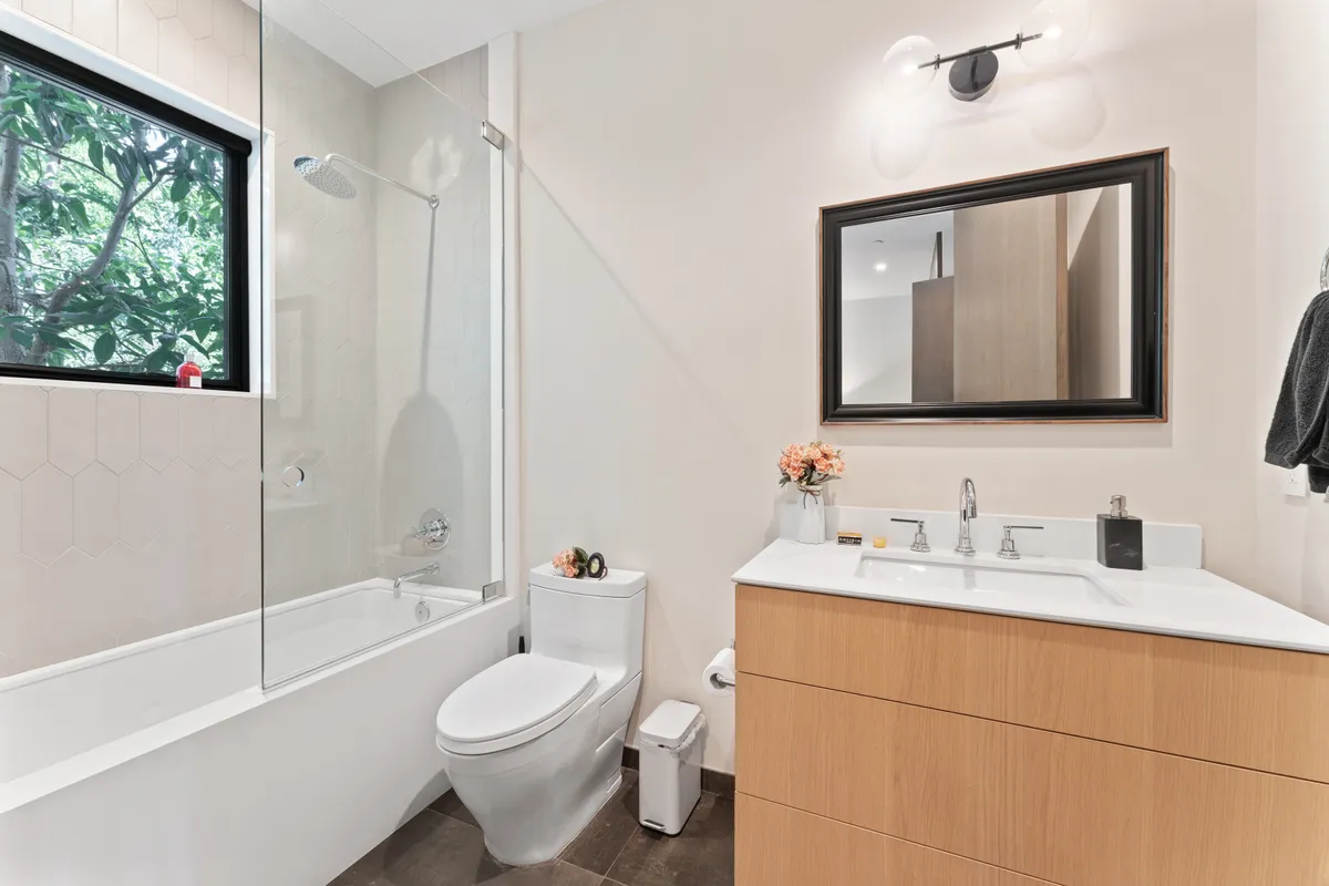 Bathroom 2 - Image 1