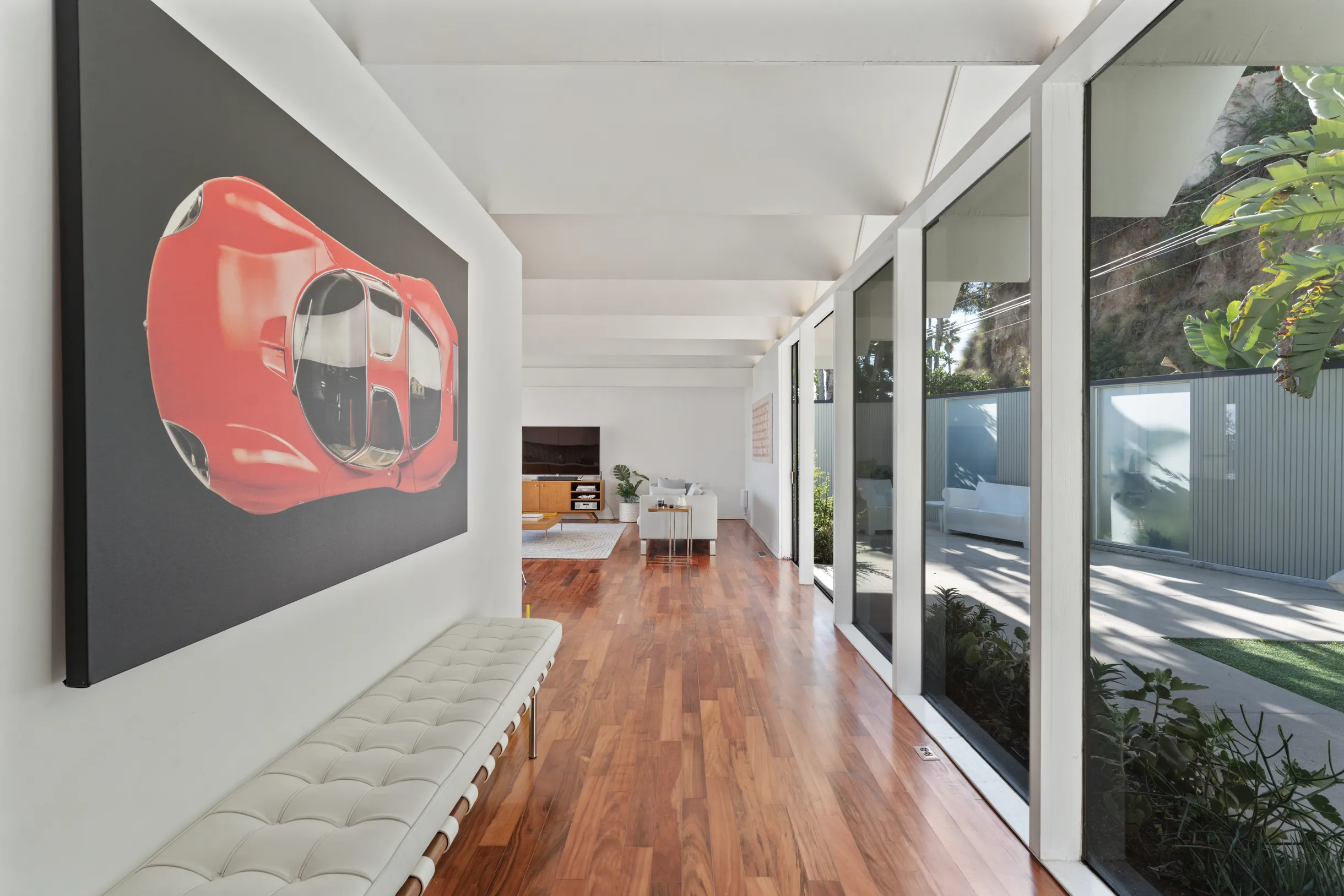 Wander Hollywood Hills #32