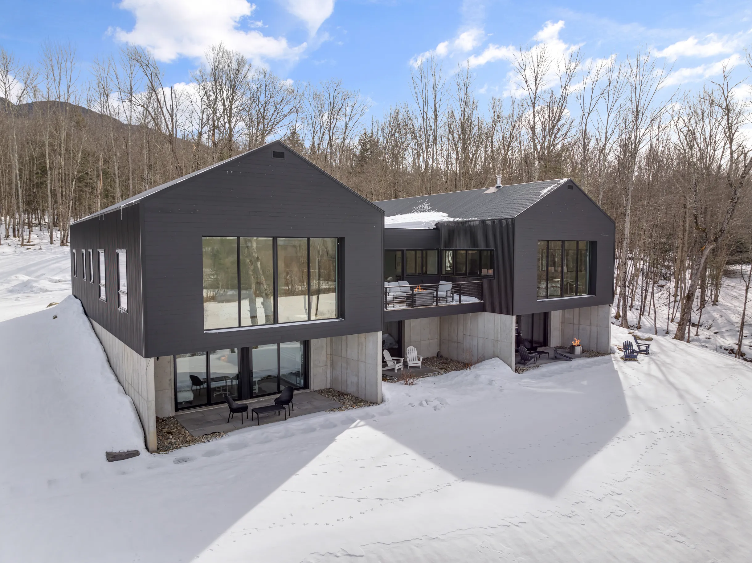 Wander Stowe Hollow #74