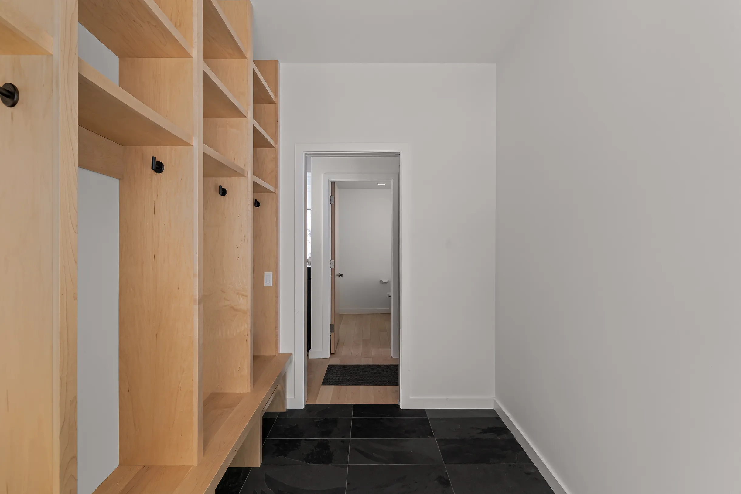 Wander Stowe Hollow #19