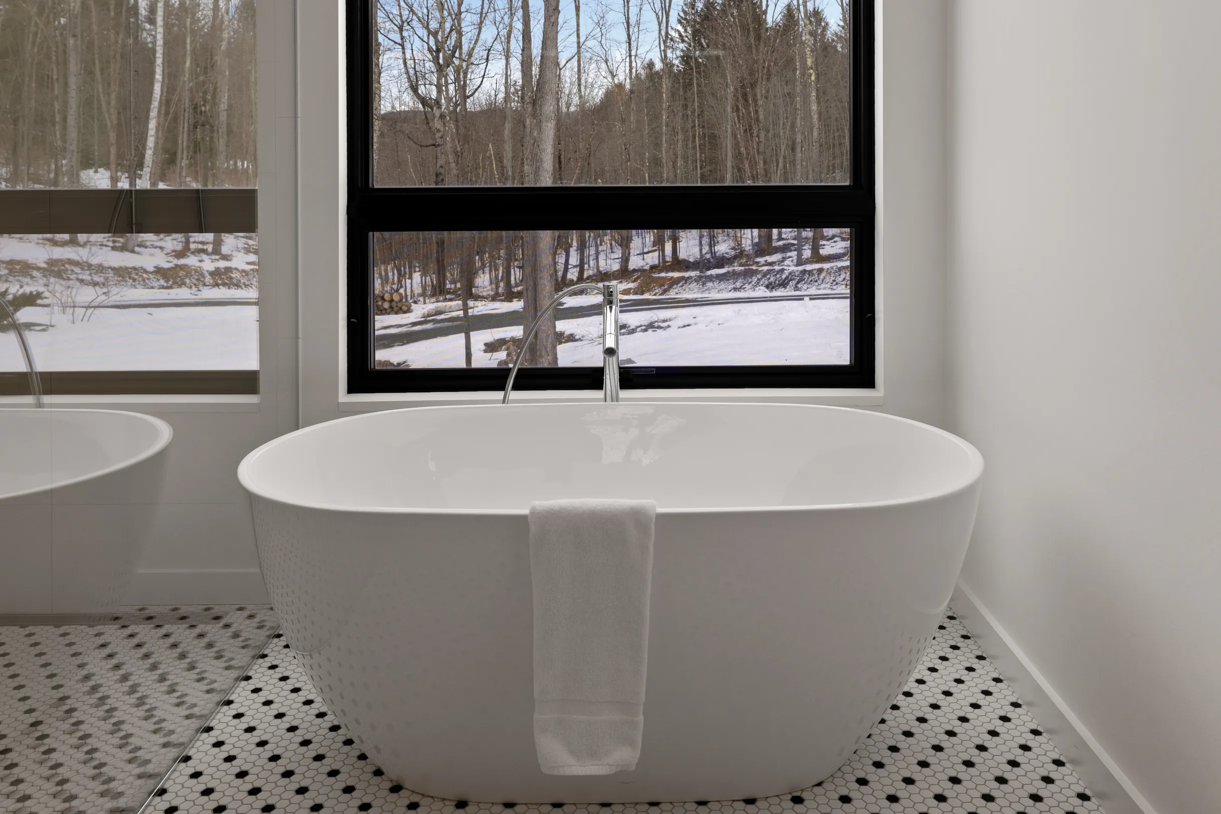 Wander Stowe Hollow #33