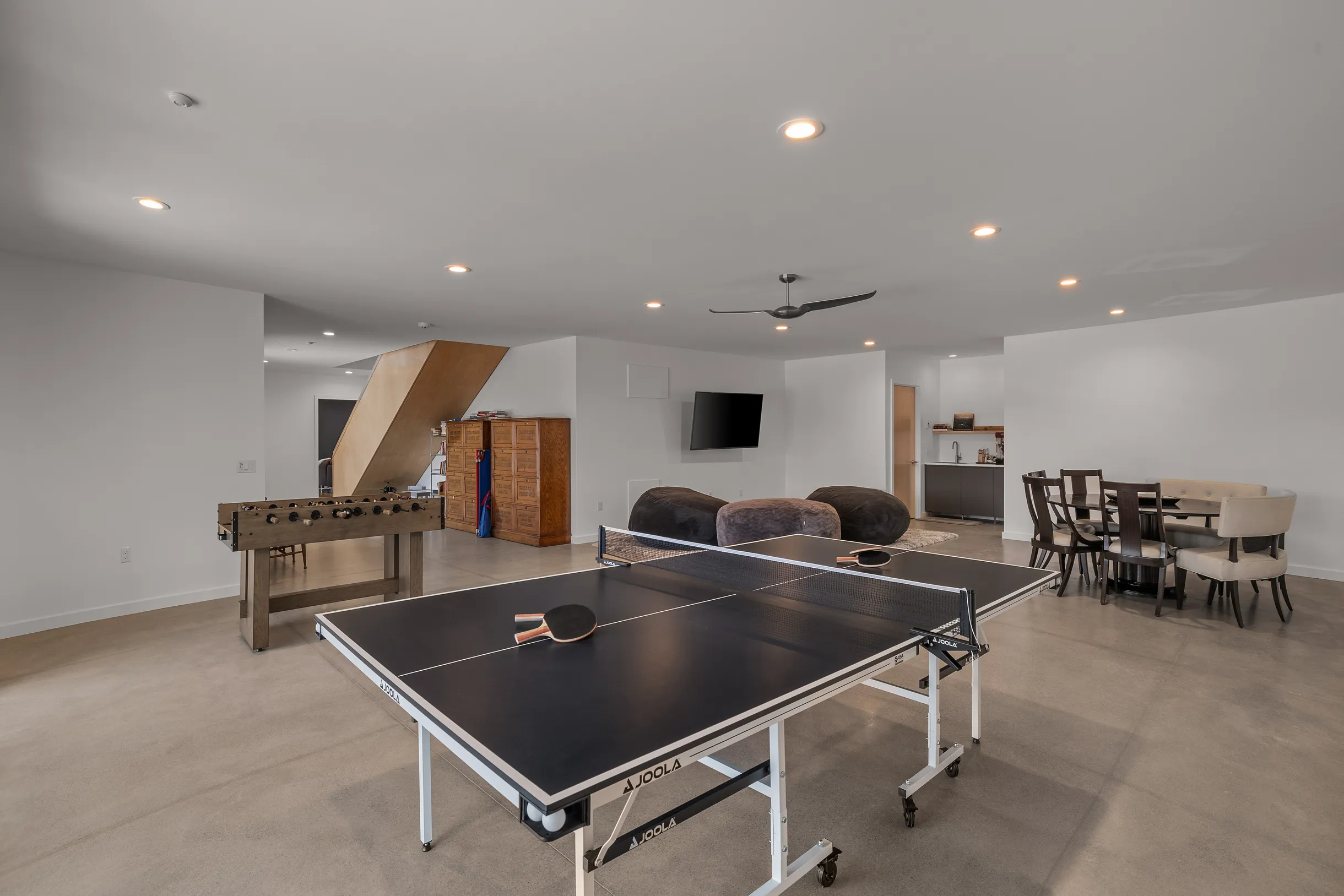 Wander Stowe Hollow #22